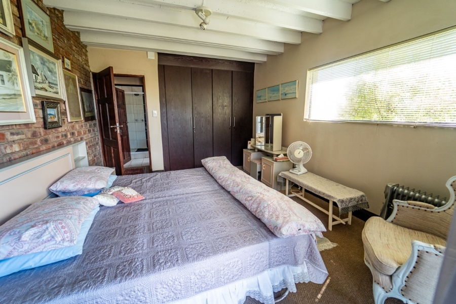 4 Bedroom Property for Sale in Woodland Hills Free State